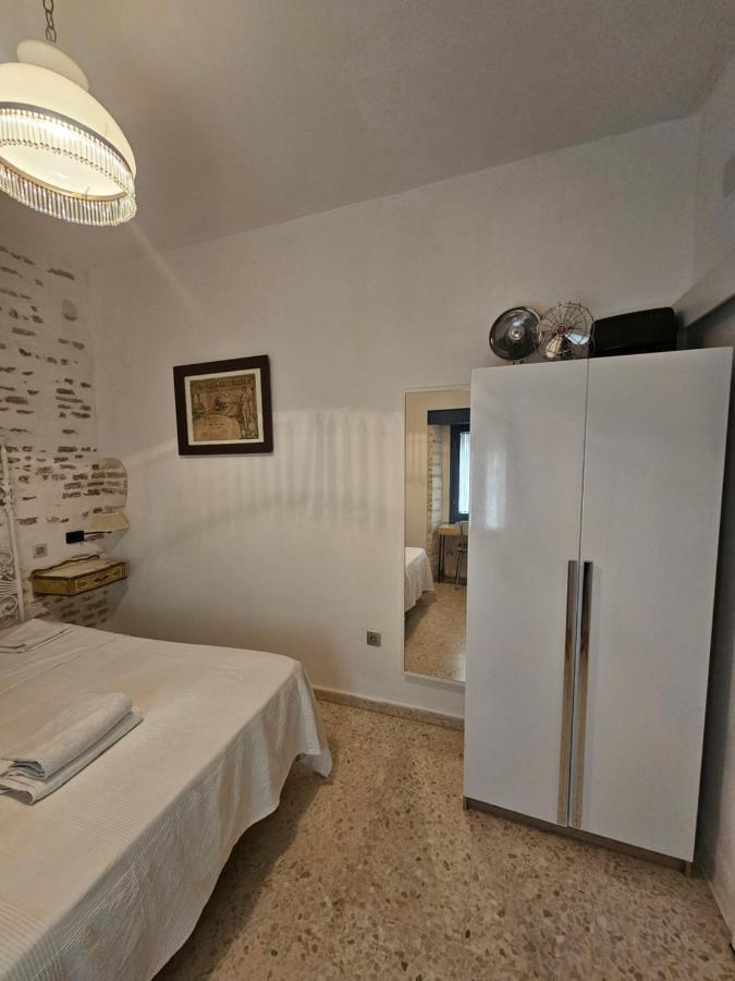 Ferienwohnung Recuerdos De La Abuela Sevilla Exterior foto